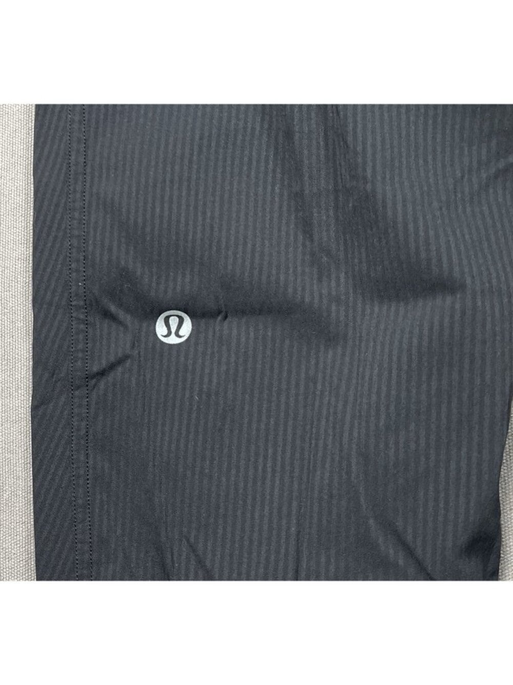 Lululemon Dance Studio Mid Rise Black Jogger Pants - Women Size 2 X 28 - Picture 16 of 16